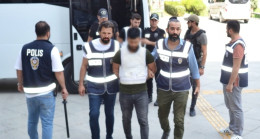 MERSİN’DE 2 KİŞİ ÖLDÜRDÜĞÜ İDDİASIYLA YAKALANAN ZANLI TUTUKLANDI