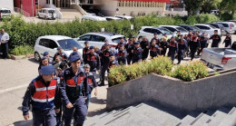 ADANA’DA EYLİYET SINAVINDA USULSÜZLÜK YAPANLARA YÖNELİK OPERASYONDA 16 GÖZALTI