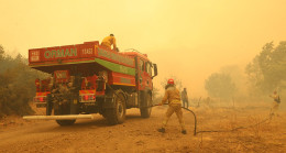 ÇANAKKALE’DE ORMAN YANGINI NEDENİYLE TAHLİYE EDİLEN YERLEŞİM YERİ SAYISI 9’A YÜKSELDİ!