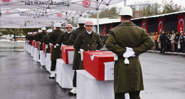 PENÇE-KİLİT HAREKATI BÖLGESİNDE ŞEHİT OLAN 9 ASKER İÇİN ŞIRNAK’TA TÖREN YAPILDI