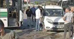 ADANA’DA ZİNCİRLEME TRAFİK KAZASINDA 3 KİŞİ YARALANDI