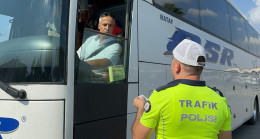 Adana’da şehirler arası yolcu otobüslerine yönelik dronla denetim