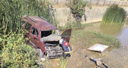 Mersin’de dereye düşen otomobilin sürücü yaralandı
