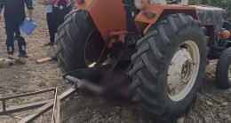Adana’da traktörün altında kalan sürücü hayatını kaybetti