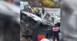 OSMANİYE’NİN BAHÇE İLÇESİNDE DEVRİLEN YOLCU MİNİBÜSÜNDEKİ 6 KİŞİ YARALANDI