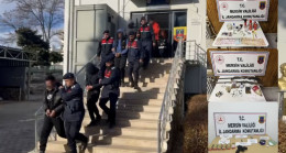 Mersin’de uyuşturucu operasyonunda yakalanan 5 zanlı tutuklandı