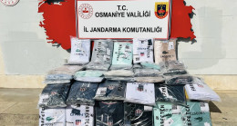 “Osmaniye Toprakkale’de Durdurulan Araçtan 1042 Sahte Markalı Tişört Çıktı”