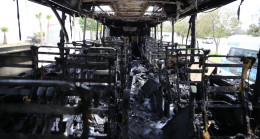 Mersin’de seyir halindeki yolcu otobüsü yandı