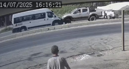 Mersin’de birbirlerinin araçlarına kasıtlı çarpıp kavga ettiler