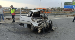 Mersin’de refüje çarpan otomobildeki 1 kişi öldü, 1 kişi yaralandı