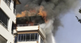 Gaziantep’te apartmanın terasında çıkan yangın itfaiye ekiplerinin müdahalesiyle söndürüldü
