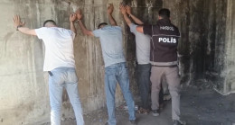 Adana polisinden metruk binalarda uyuşturucu denetimi