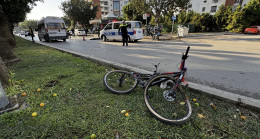 Adana’da otomobilin çarptığı bisikletli çocuk hayatını kaybetti