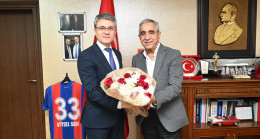 Defterdar Metin Uzun’dan Başkan Sarı’ya ziyaret