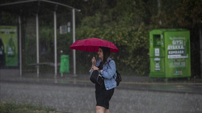 METEOROLOJİDEN İÇ ANADOLU, ADANA VE MERSİN İÇİN SAĞANAK UYARISI!