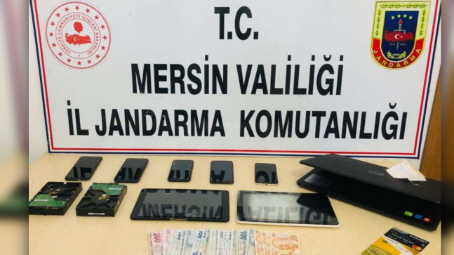MERSİND’E SOSYAL MEDYA PLATFORMLARI  ÜZERİNDEN DOLANDIRICILIK YAPAN 5 KİŞİ TUTUKLANDI…