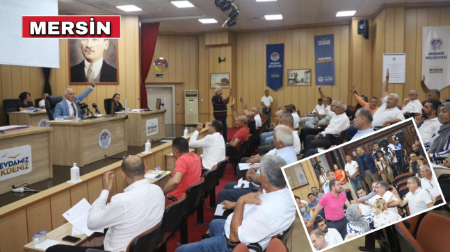 MERSİN – AKDENİZ BELEDİYESİ MECLİS ÜYELERİ ARASINDA TARTIŞMA