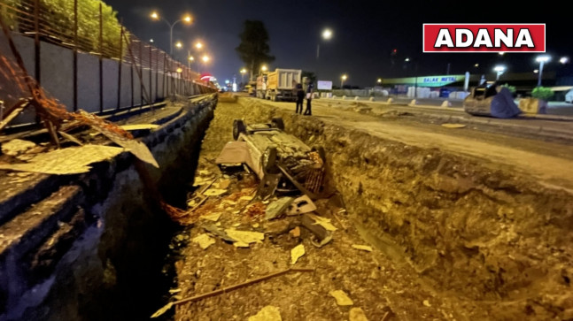 ADANA’DA OTOMOBİL ALT GEÇİT ÇALIŞMASI YAPILAN ALANA DÜŞTÜ