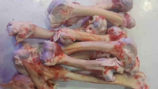 ÜCRETSİZ VERİLEN KEMİKLER KIYMETE BİNDİ!  KİLOSU 50 TL