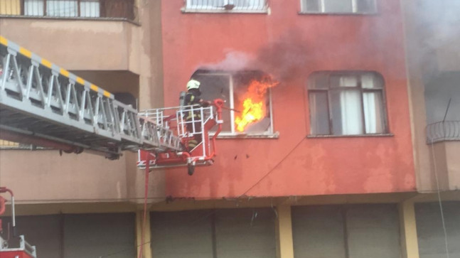 HATAY’DA EVDE ÇIKAN YANGIN SÖNDÜRÜLDÜ