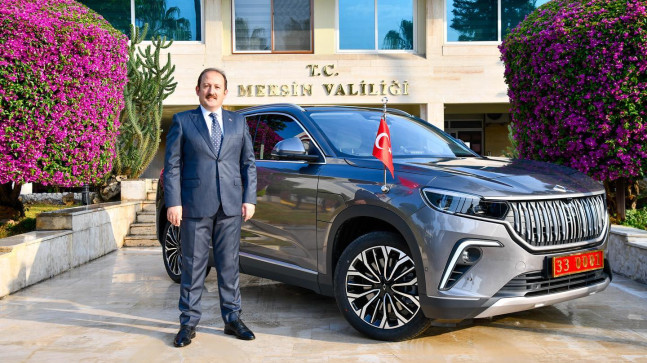 MERSİN VALİSİ PEHLİVAN, YERLİ OTOMOBİL TOGG’U MAKAM ARACI YAPTI