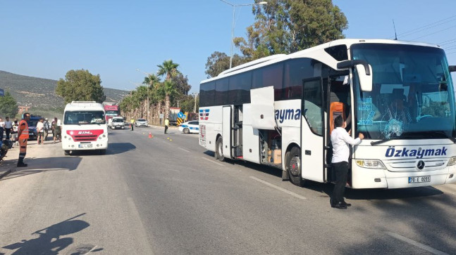 MERSİN’DE YOLCU OTOBÜSÜNÜN ÇARPTIĞI 57 YAŞINDAKİ KADIN HAYATINI KAYBETTİ