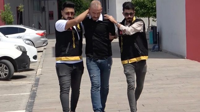 ADANA’DA 1 KİŞİNİN ÖLDÜĞÜ, 1 KİŞİNİN DE YARALANDIĞI SİLAHLI SALDIRININ ZANLISI MERSİN’DE YAKALANDI