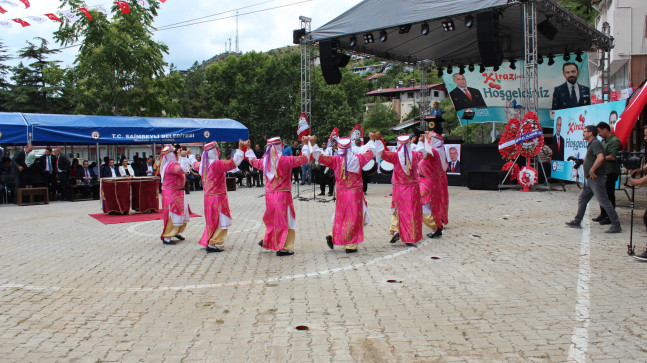 ADANA’NIN SAİMBEYLİ İLÇESİNDE KÜLTÜR VE SANAT KİRAZ FESTİVALİ GERÇEKLEŞTİRİLDİ