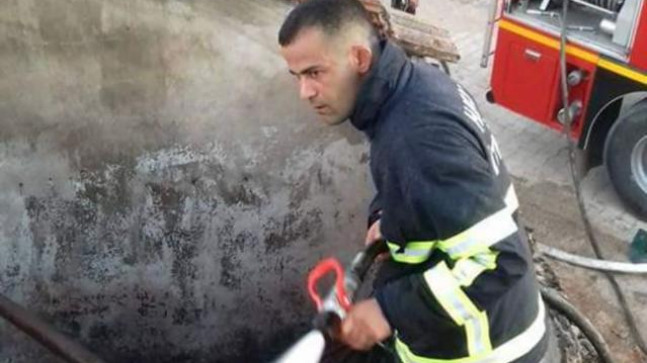 HATAY’DA YANGINA MÜDAHALE EDERKEN ELEKTRİK AKIMINA KAPILAN İTFAİYE ERİ HAYATINI KAYBETTİ