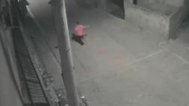 MERSİN’DE 7 EVDE HIRSIZLIK YAPTIĞI İDDİA EDİLEN ZANLI YAKALANDI