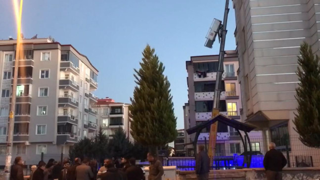 GAZİANTEP’TE YÜK ASANSÖRÜNDEN DÜŞEN 1 KİŞİ ÖLDÜ, 1 KİŞİ YARALANDI