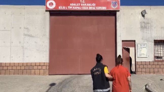 HATAY’DA 45 YIL 5 AY HAPİS CEZASIYLA ARANAN FİRARİ HÜKÜMLÜ YAKALANDI!