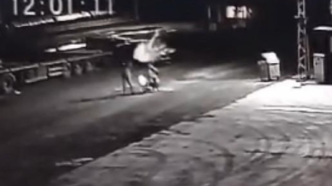 HATAY’DA BİR İŞ YERİNE UZUN NAMLULU SİLAHLA SALDIRI DÜZENLENDİ