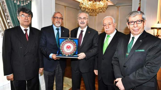 ADANA VALİMİZ YAVUZ SELİM KÖŞGER, POLİS EMEKLİLERİNİ AĞIRLADI