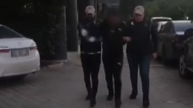 ADANA’DA FETÖ ÜYELİĞİNDEN ARANAN 1’İ HÜKÜMLÜ 3 KİŞİ YAKALANDI