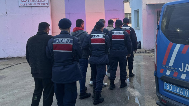 OSMANİYE’DE 6 FİRARİ HÜKÜMLÜ YAKALANARAK CEZAEVİNE GÖNDERİLDİ