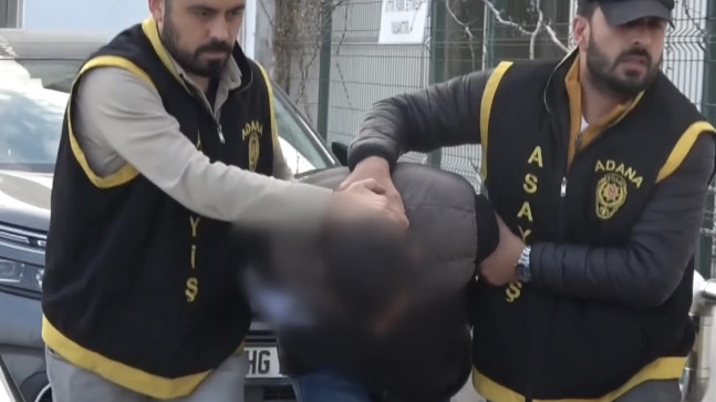 ADANA’DA SOKAKTA TARTIŞTIĞI ESKİ KIZ ARKADAŞINI TABANCAYLA BOYNUNDAN YARALAYAN ZANLI TUTUKLANDI