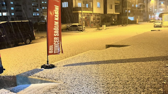 ADANA’NIN KOZAN İLÇESİNDE DOLU ETKİLİ OLDU