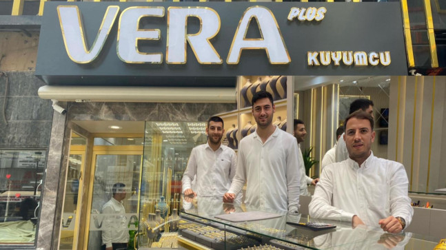 VERA PLUS KUYUMCULUK YENİ ŞUBESİ İLE ADANA KÜÇÜKSAATTE HİZMETTE