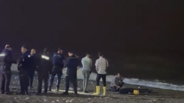 MERSİN’DE SAHİLDE ERKEK CESEDİ BULUNDU!