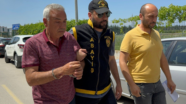 Adana’da kızını rahatsız ettiği iddiasıyla bir genci öldüren baba tutuklandı
