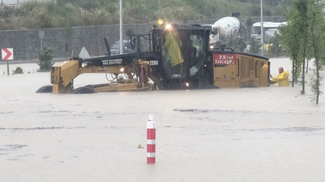 Hatay’da sağanak hayatı olumsuz etkiledi
