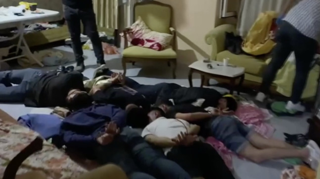 Mersin’de aranan 2 hükümlü ile çeşitli suçlardan aranan 3 şüpheli yakalandı