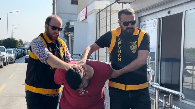 ADANA’DA LİSE ÖĞRENCİSİNE CİNSEL TACİZDE BULUNAN ZANLI ÇIKARILDIĞI MAHKEMECE TUTULANDI