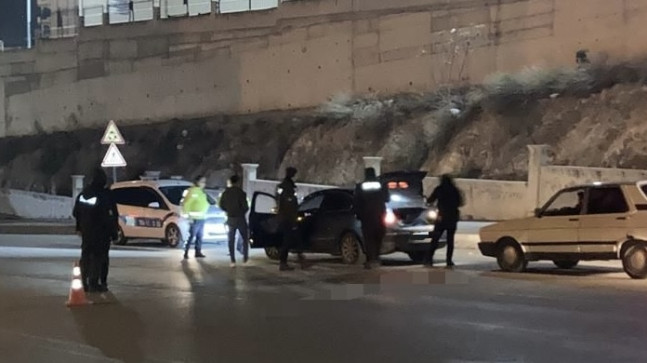 Kozan’da asayiş uygulamalarında çeşitli suçlardan aranan 6 şüpheli yakalandı