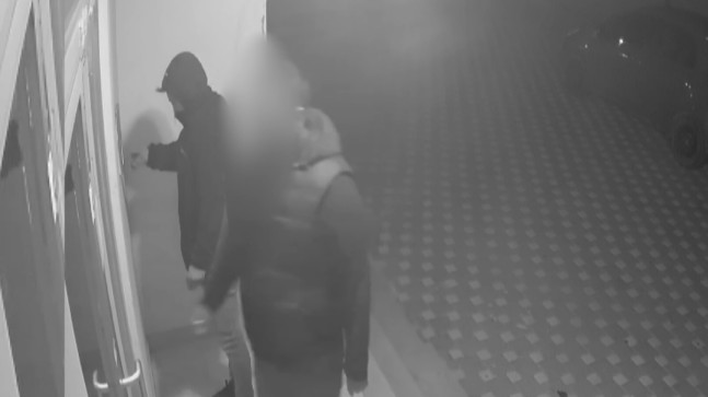 Adana’da 3 zanlı apartmanın asansörüne ait yaklaşık 200 bin lira değerindeki kontrol cihazını çaldı