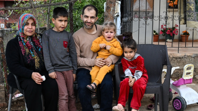 ADANA’DA BİYONİK KULAĞI ÇALINAN ÇOCUK BİR HAYIRSEVERİN YARDIMIYLA YENİ İŞİTME CİHAZINA KAVUŞTU