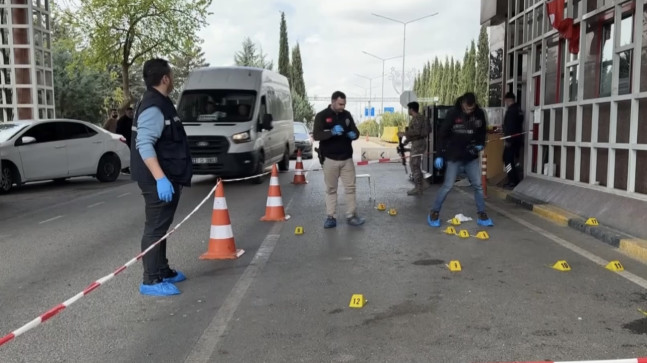 Gaziantep Havalimanı’nda çıkan arbedede 1’i polis 2 kişi yaralandı