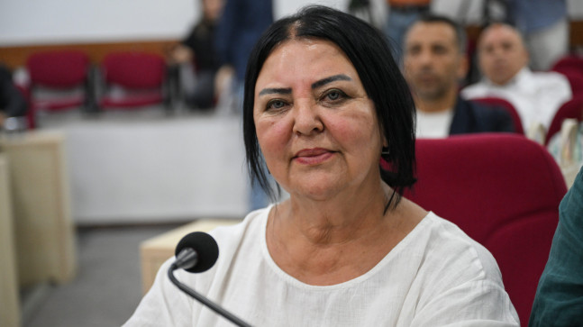 SEYHAN BELEDİYE BAŞKAN VEKİLİ CHP’Lİ MECLİS ÜYESİ HASİBE AKKAN OLDU