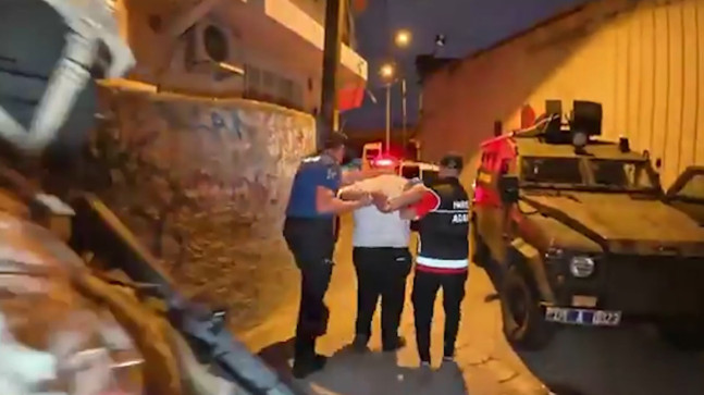 ADANA MERKEZLİ, UYUŞTURUCU SATICILARINA YÖNELİK “NARKOKAPAN-ADANA 2”  OPERASYONUNDA 130 ŞÜPHELİ YAKALANDI